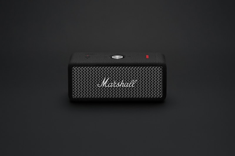 Marshall 推出全新冷钢黑 Emberton II