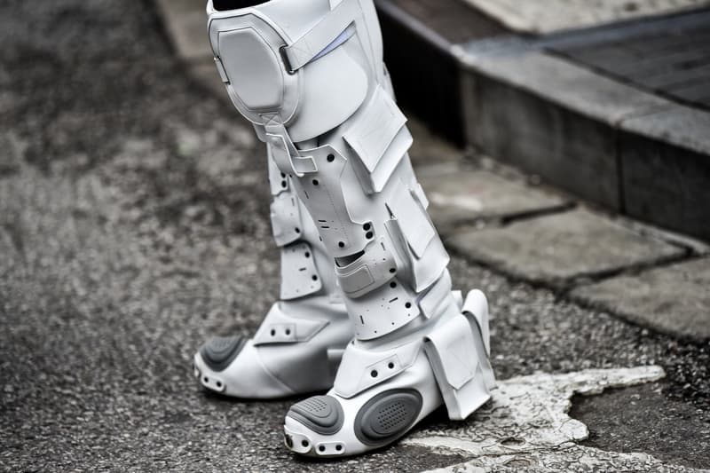 Street Style : 2024 秋冬上海时装周街头鞋款趋势