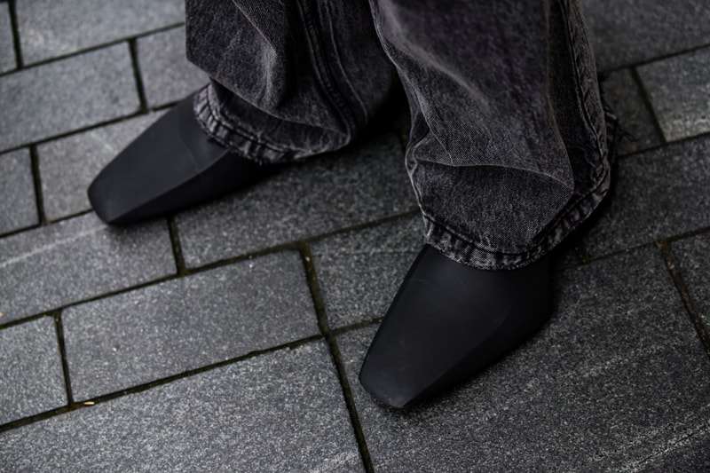 Street Style : 2024 秋冬上海时装周街头鞋款趋势