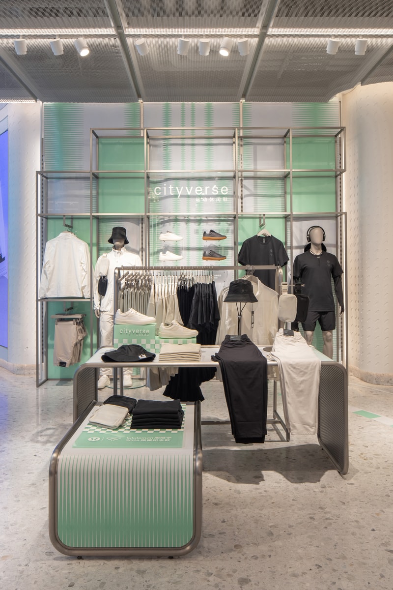 周冠宇主场首秀特展登陆 lululemon 上海静安嘉里中心门店