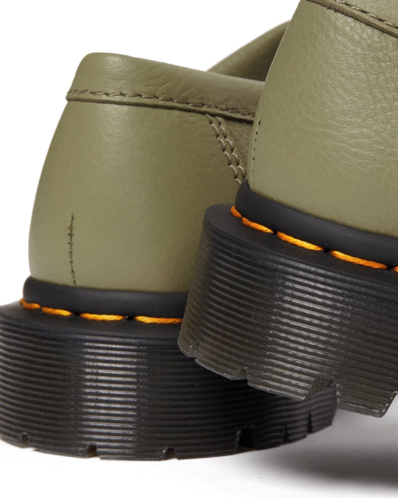 Dr. Martens x National Gallery 200 週年紀念限定鞋款登場