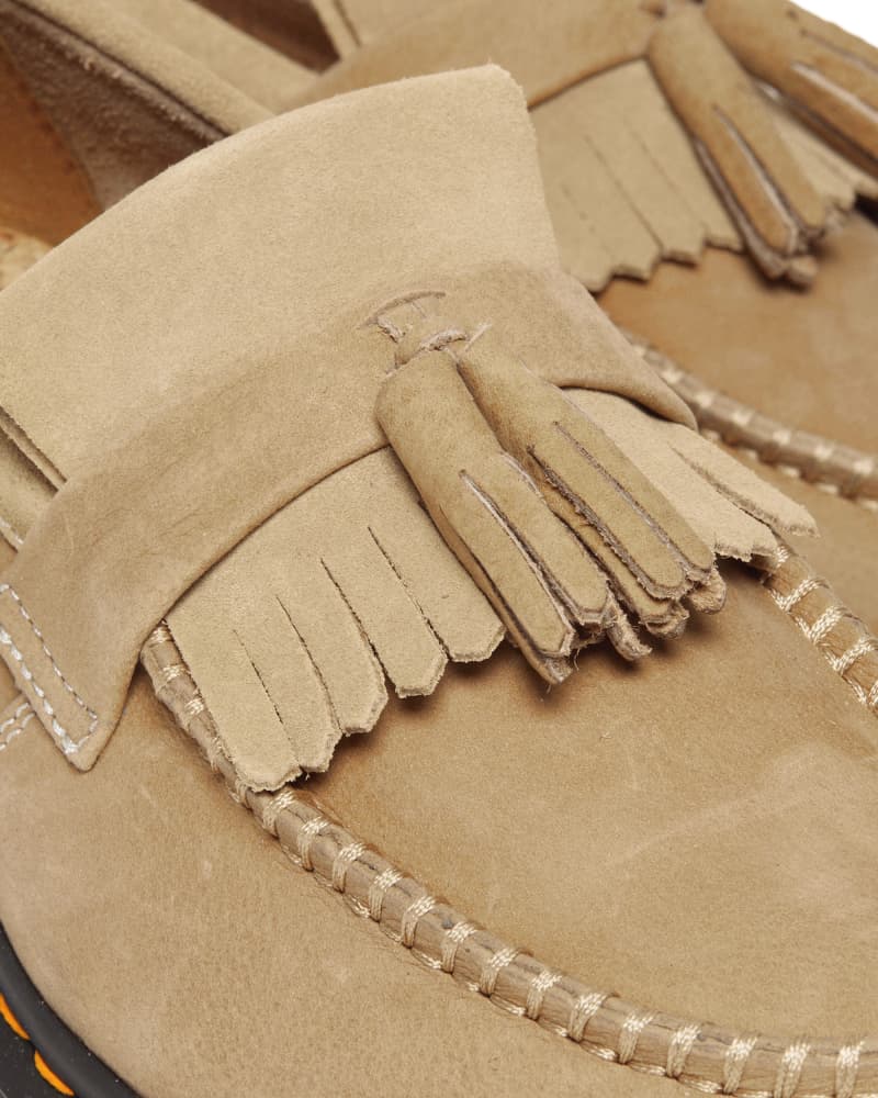 Dr. Martens x National Gallery 200 週年紀念限定鞋款登場