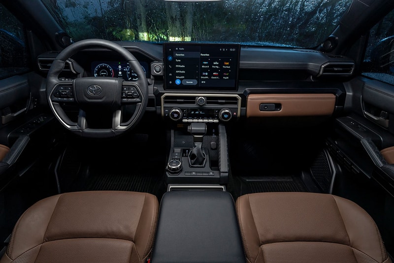 Toyota 發表全新第六代 4Runner 車型