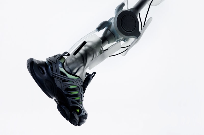 adidas Sportswear 轻运动发布先锋艺术视觉大片