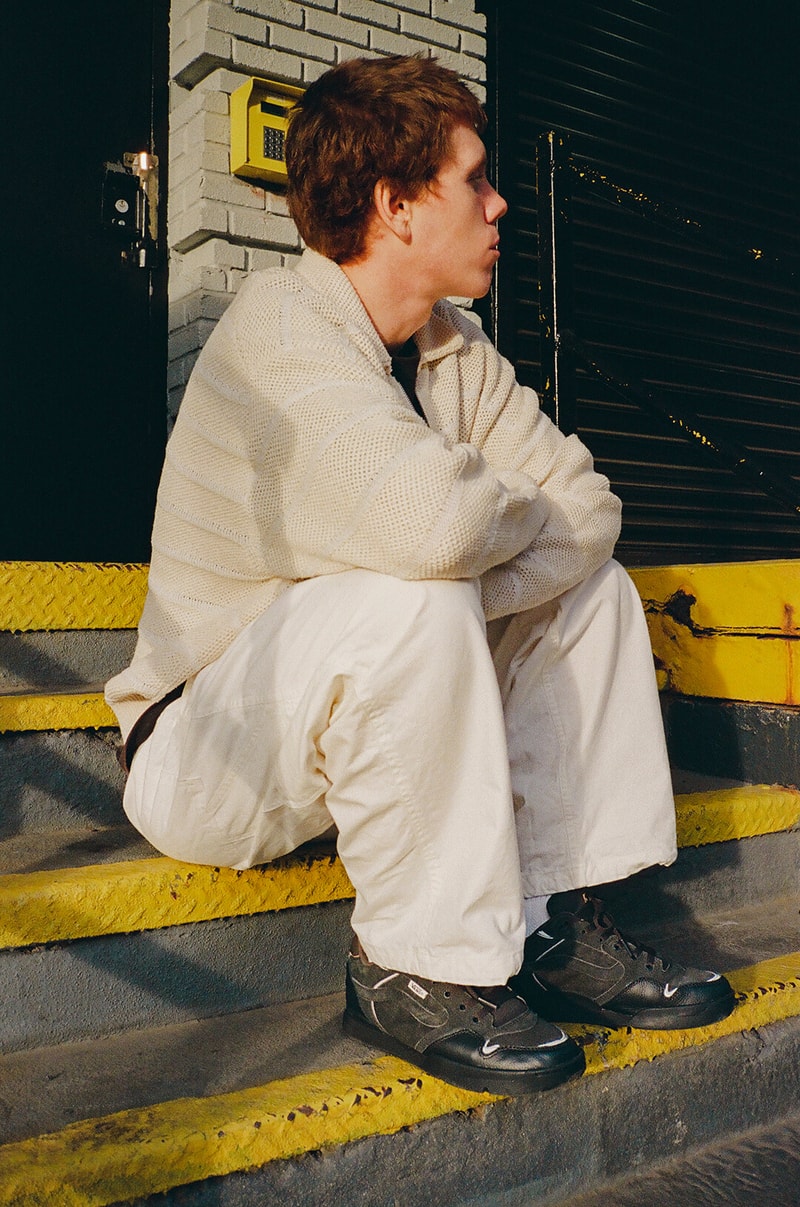 Vans 携手日本品牌 VAINL ARCHIVE 推出联名系列