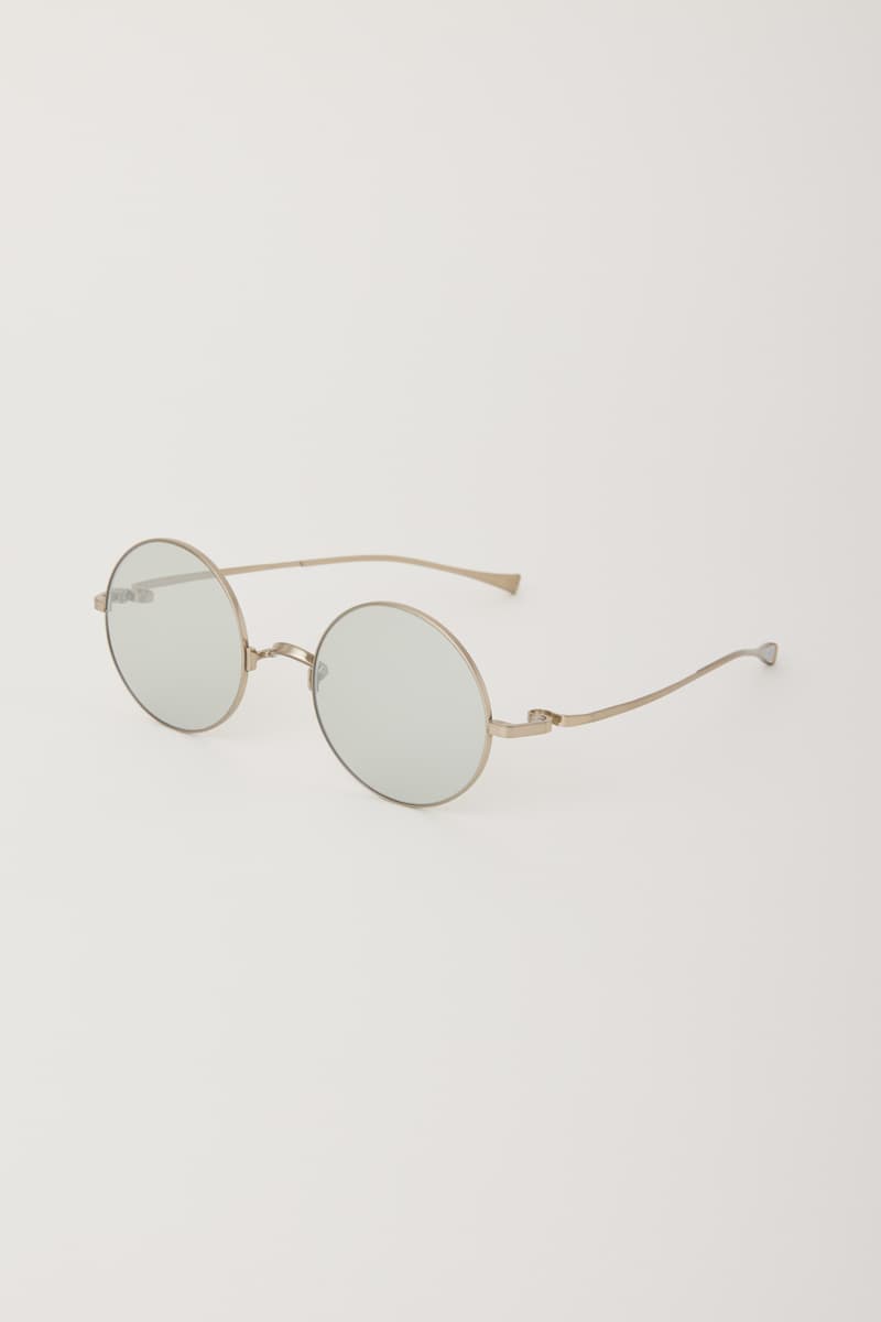 CFCL 携⼿⽇本眼镜品牌 999.9 推出「CFCL EYEWEAR」系列