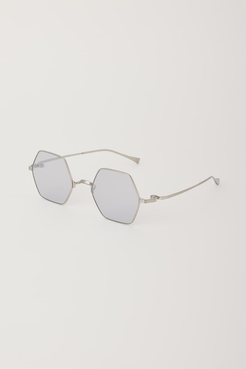 CFCL 携⼿⽇本眼镜品牌 999.9 推出「CFCL EYEWEAR」系列