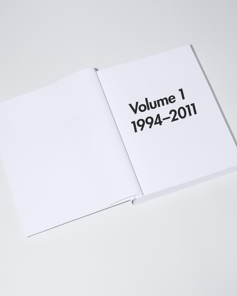 Supreme 正式发布《30 Years: T-Shirts 1994-2024》纪念书册