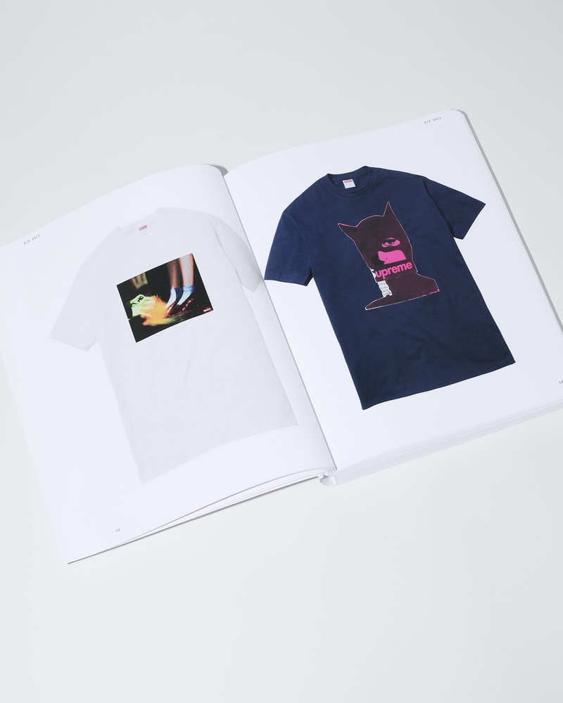 Supreme 正式发布《30 Years: T-Shirts 1994-2024》纪念书册