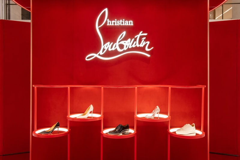 走进 Christian Louboutin「红底」限时体验空间
