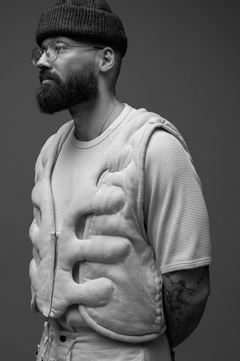 魚骨設計兼具救生衣樣貌！Keel Labs x Mr. Bailey 全新 Starboard Vest 背心登場