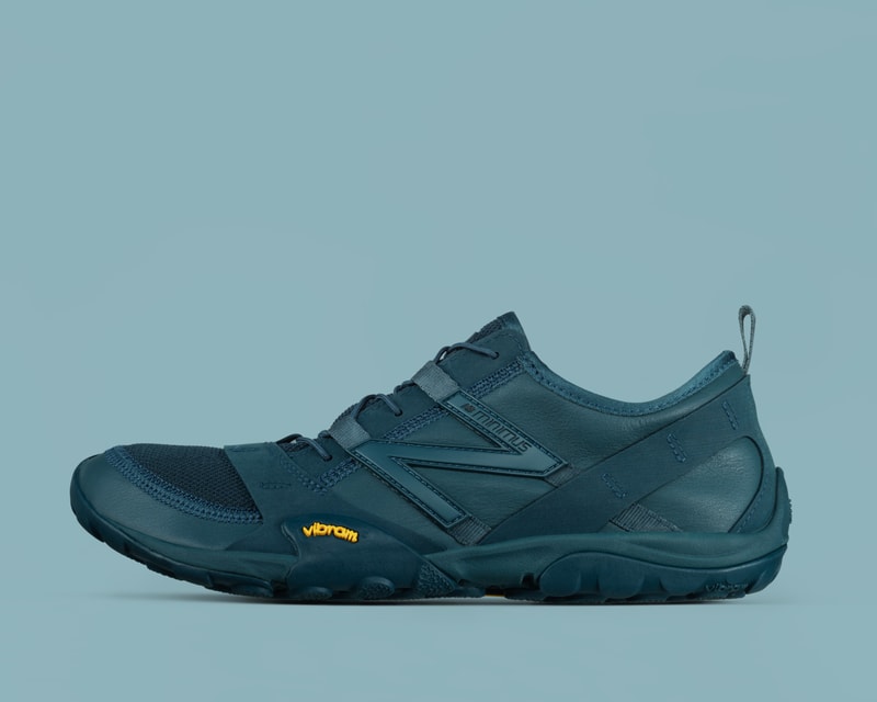 ISSEY MIYAKE 首度攜手 New Balance 打造全新聯名鞋款 MT10O