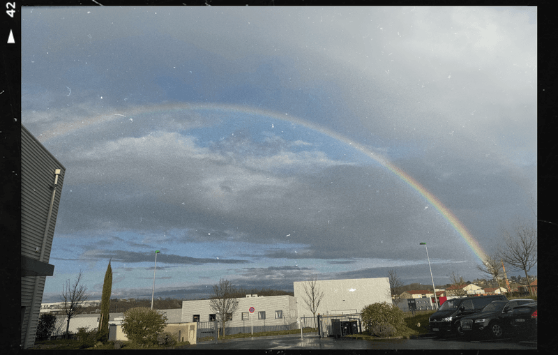 跟随「客席编辑」孙阳视角探寻 Salomon 法国起源及巴黎潮流场景