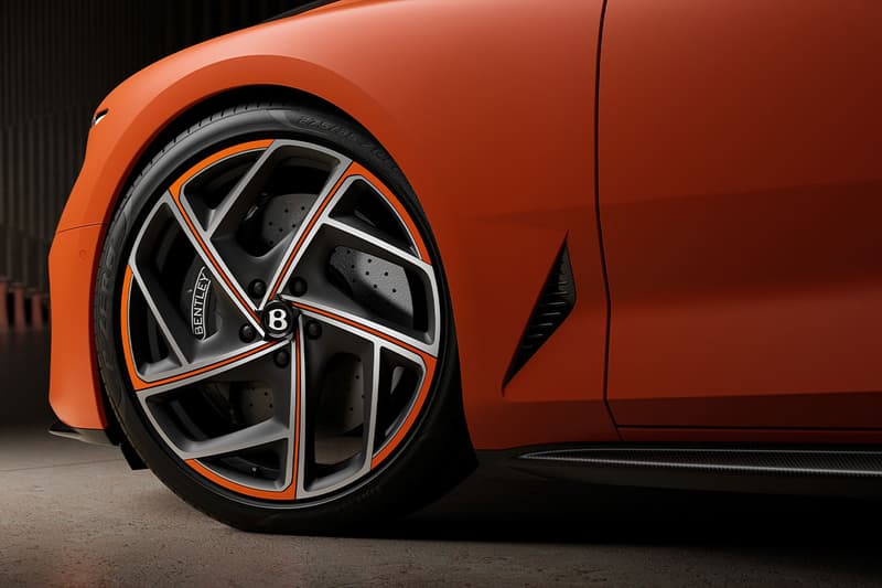  Bentley Mulliner 發表全球限量 16 輛 Batur Convertible 定製車型