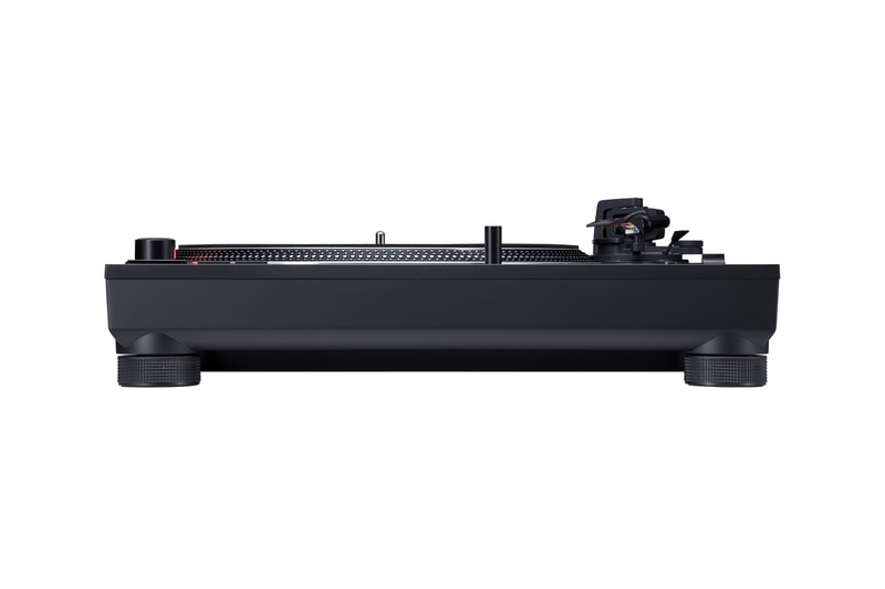 Lamborghini 攜手 Technics 打造全新限量黑膠唱機 SL-1200M7B