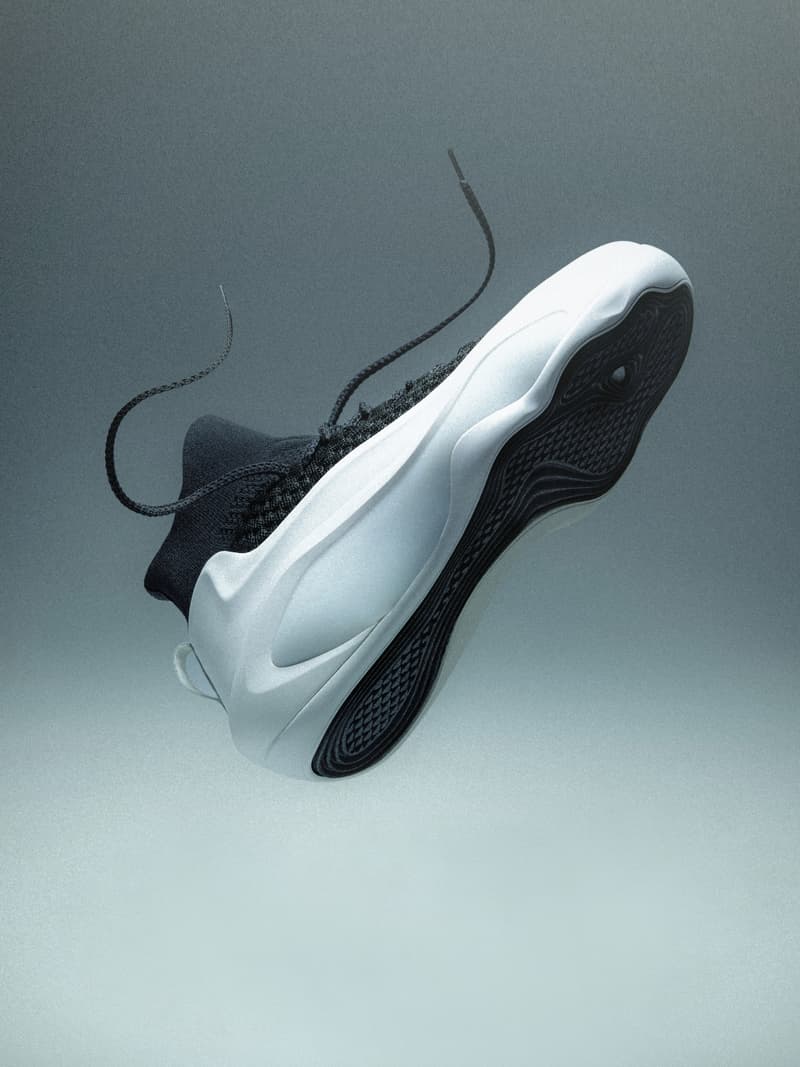 EQLZ 推出全新 247 篮球鞋系列