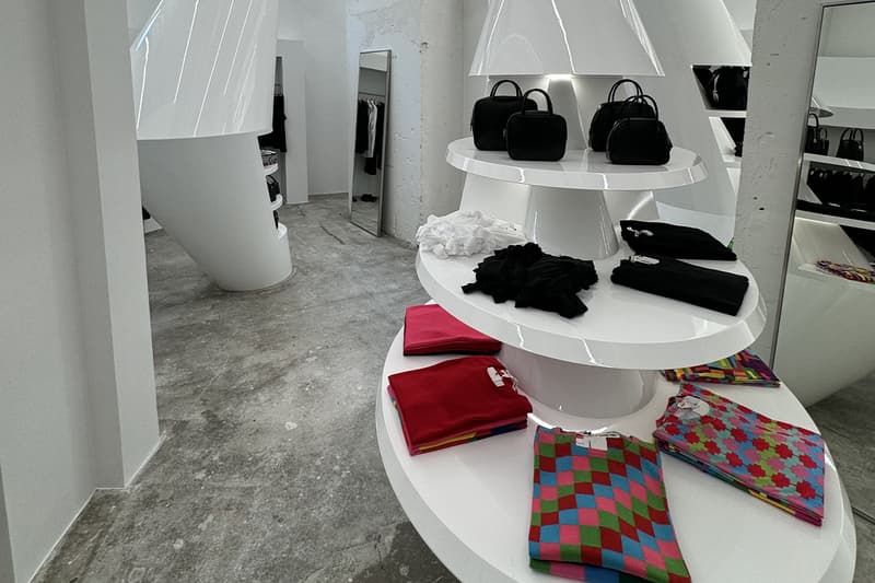 率先走進 Dover Street Market 首間巴黎旗艦店