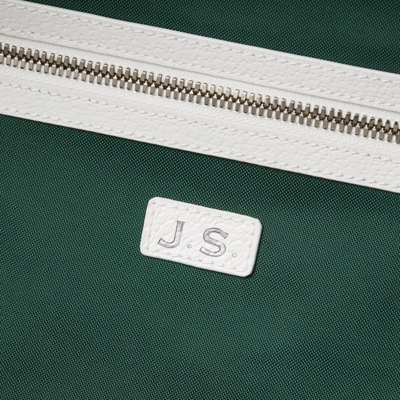 Gucci 携手 HEAD 为出战法国网球公开赛的 Jannik Sinner 设计全新球袋