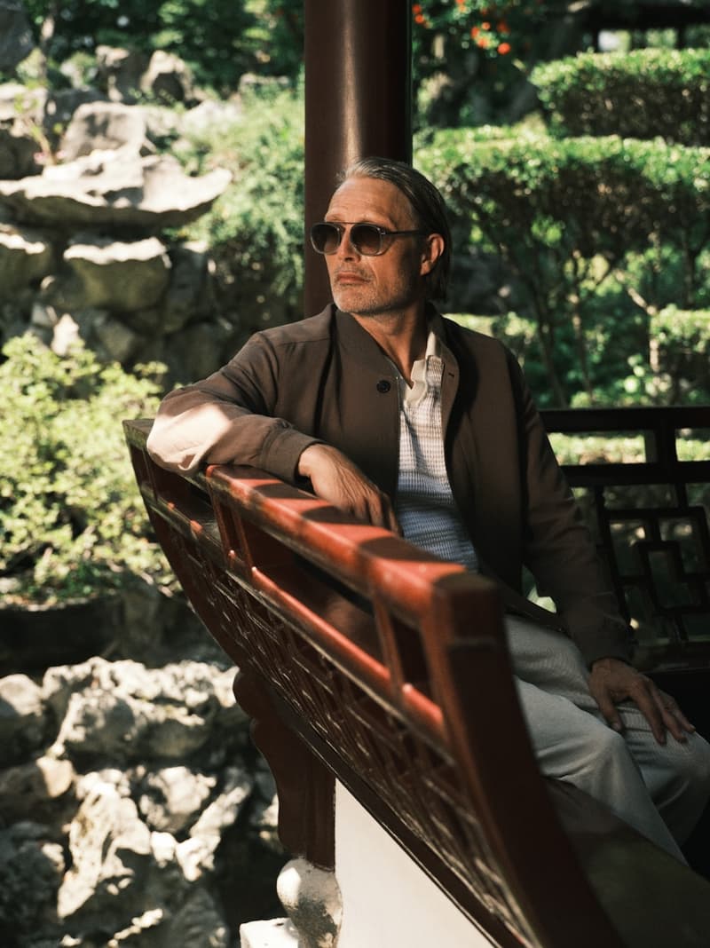 ZEGNA 全球代言人 Mads Mikkelsen 漫步上海街头 