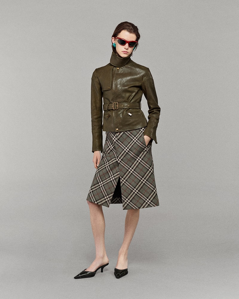 Burberry 正式发布 2025 春季系列