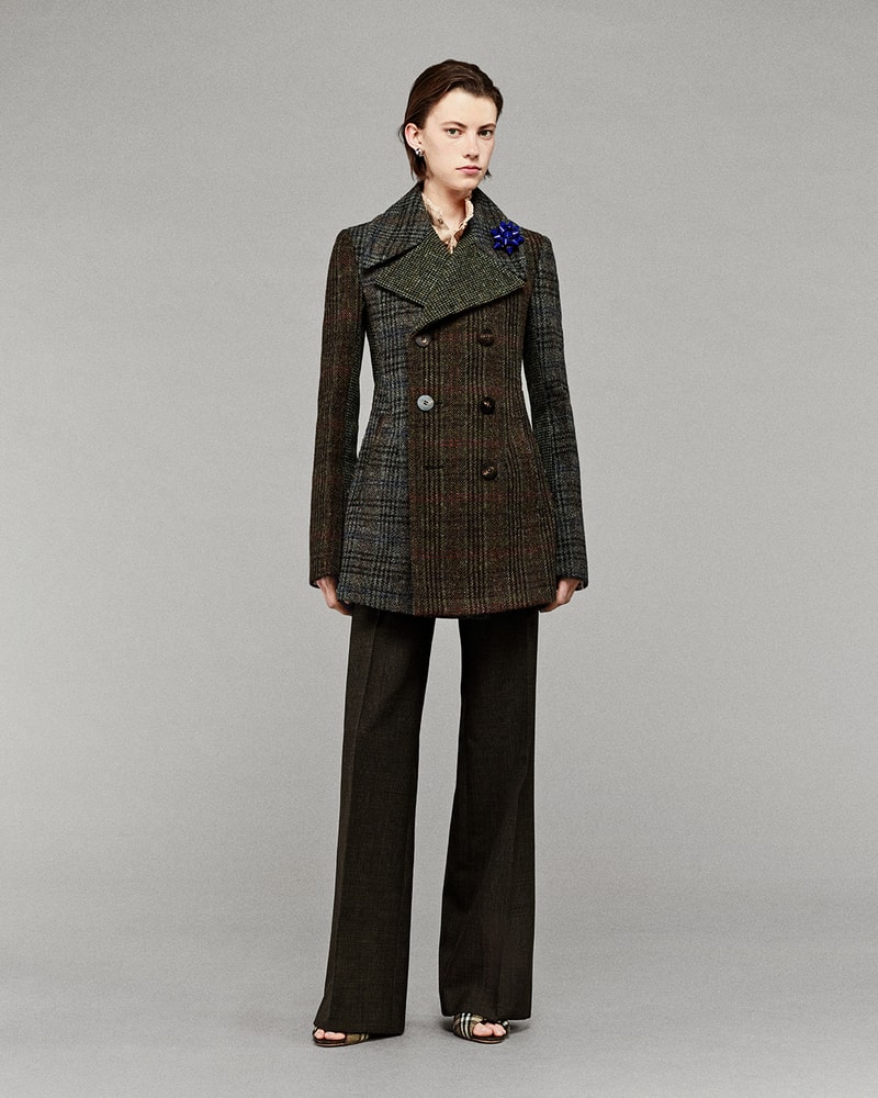 Burberry 正式发布 2025 春季系列