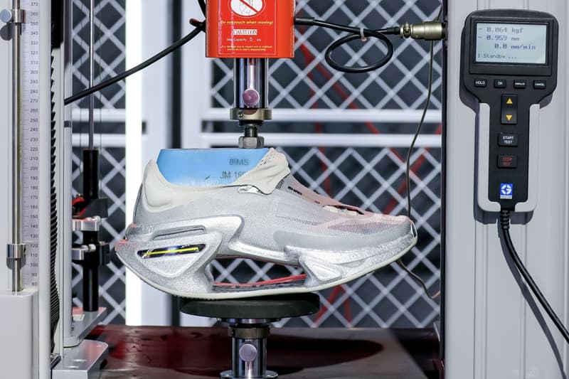 走进 Li-Ning 2024 年「以我为名，科技李宁」主题科技大秀