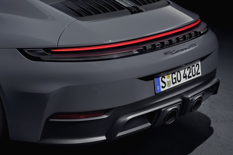 Porsche 發表史上首款混合動力油電 911