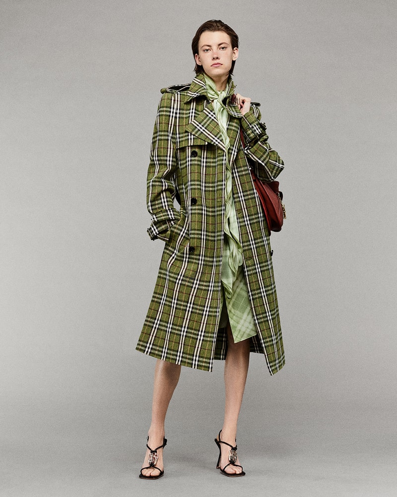 Burberry 正式发布 2025 春季系列
