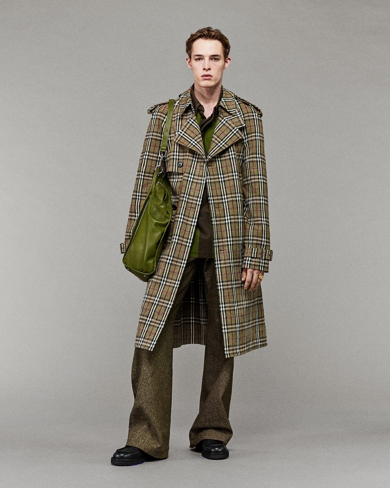 Burberry 正式发布 2025 春季系列