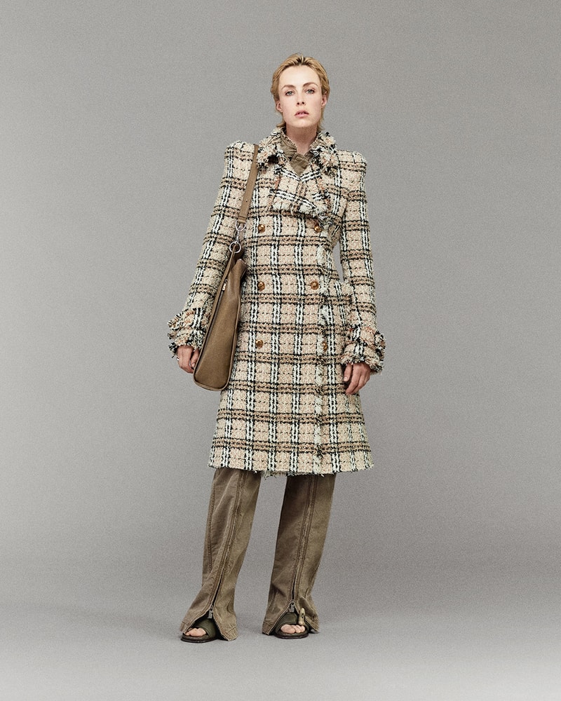 Burberry 正式发布 2025 春季系列