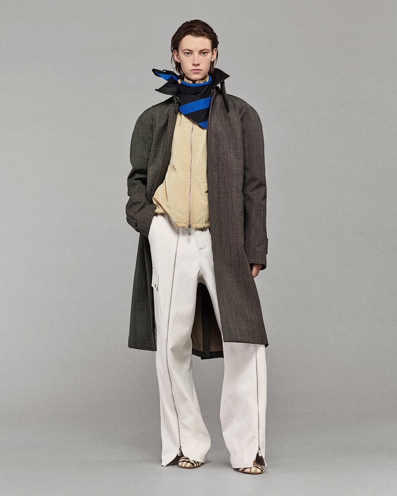 Burberry 正式发布 2025 春季系列