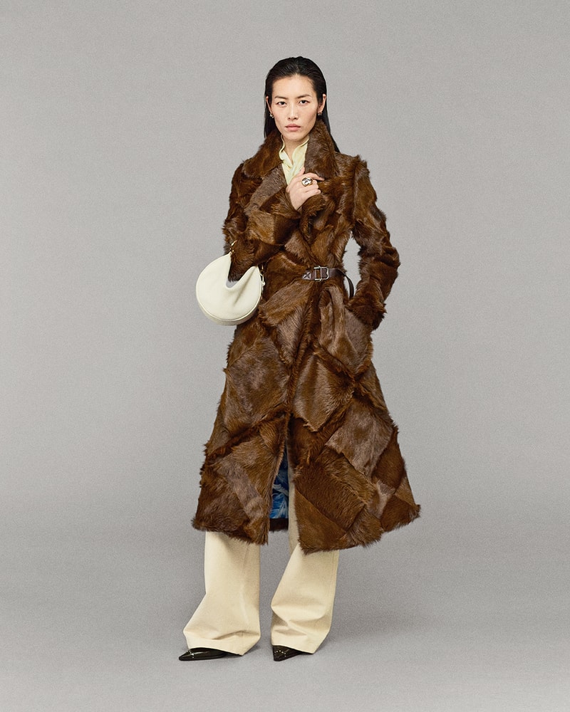 Burberry 正式发布 2025 春季系列