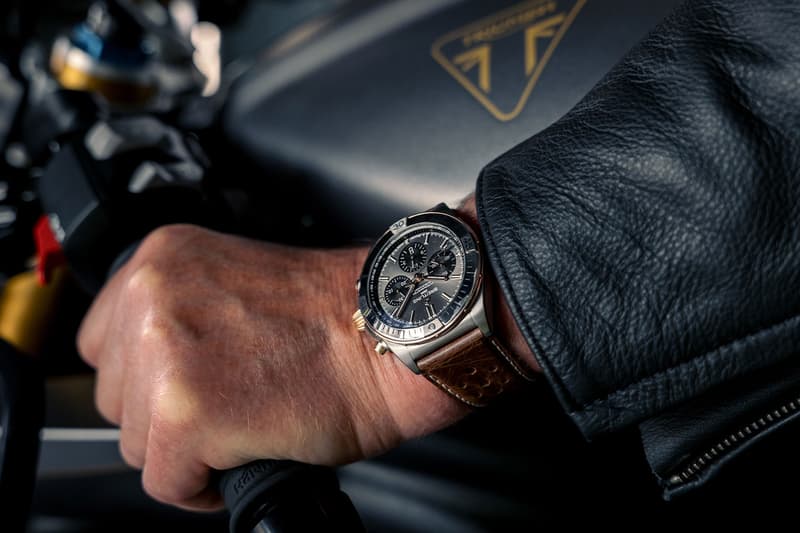 Breitling 攜手 Triumph 打造第三回全新聯名錶款與重機