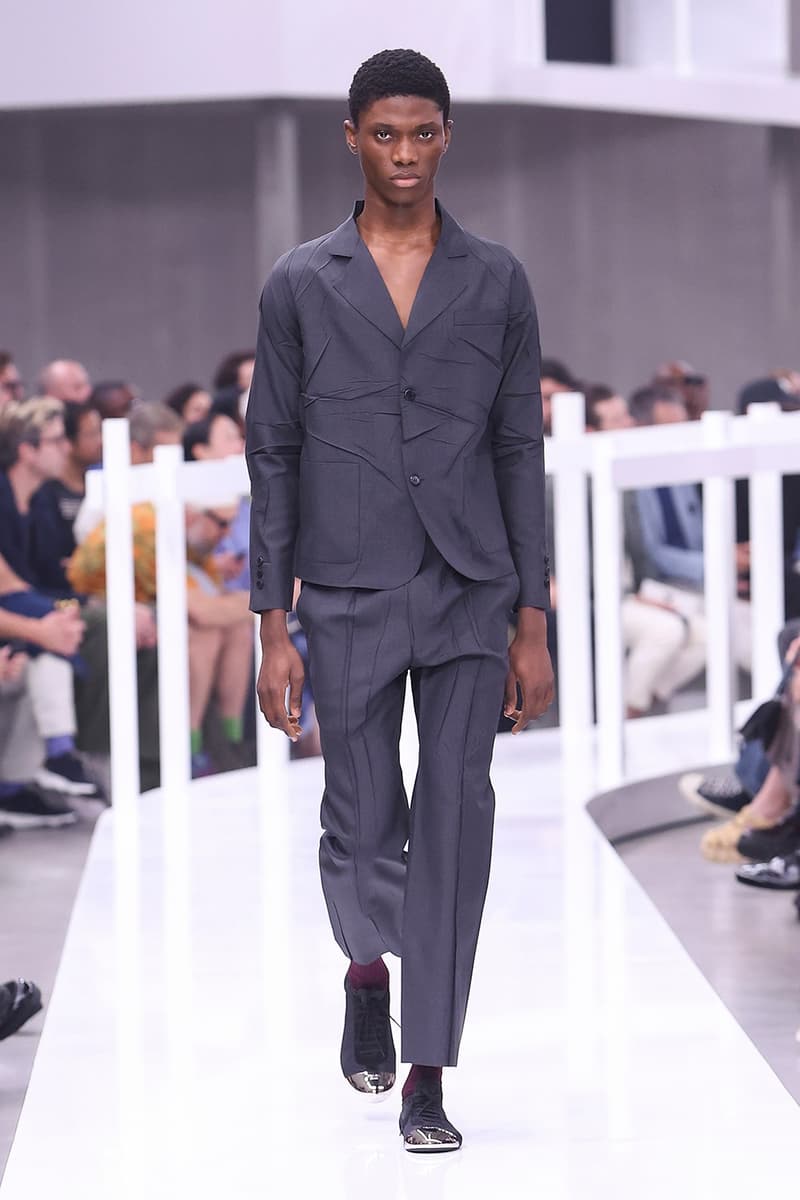 PRADA 2025 春夏系列男裝大秀「Closer」登場