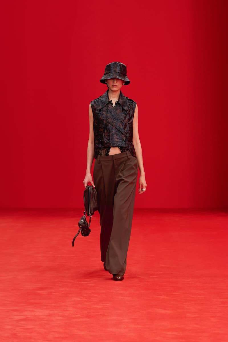 DHRUV KAPOOR 發佈 2025 春夏系列大秀