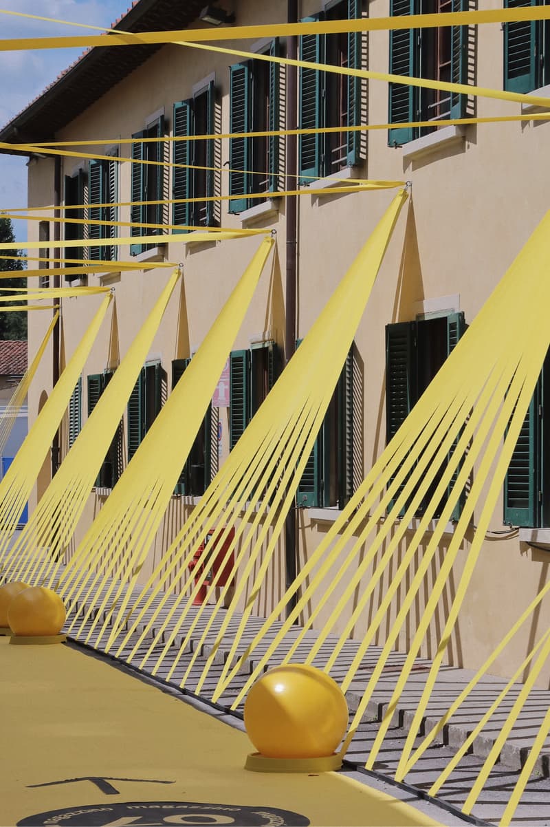 从 Marine Serre 庄园大秀到 Paul Smith 再度归来，回顾 Pitti Uomo 106 亮点环节与全新风貌