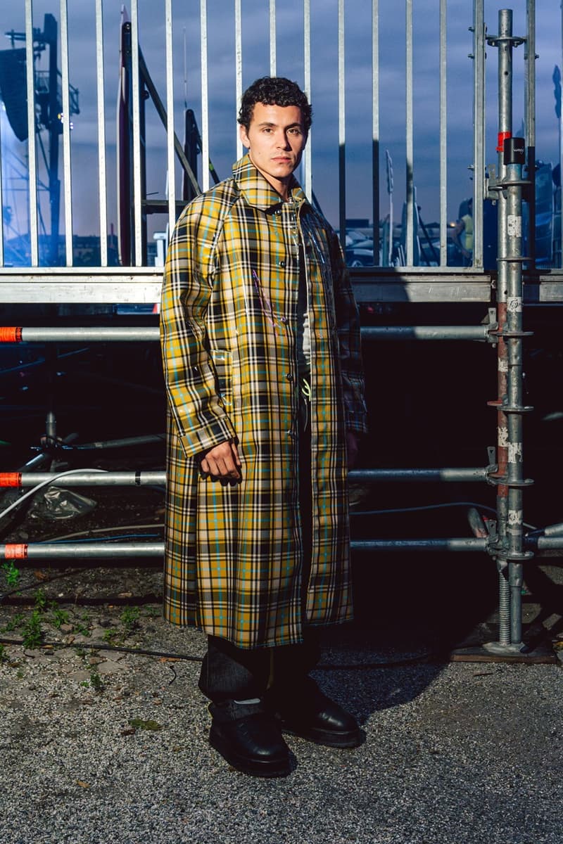 PDF 2025 春夏系列大秀「Holy Motor」登場