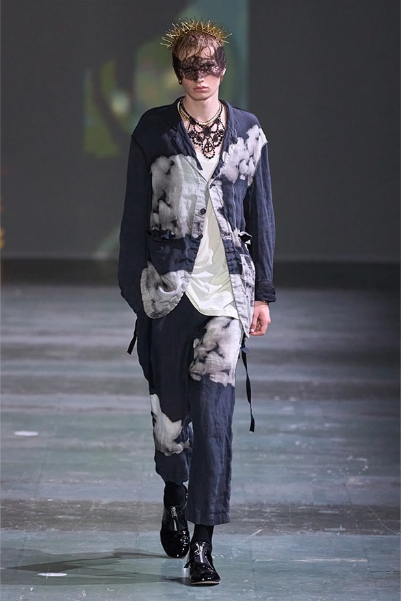 UNDERCOVER 2025 春夏系列大秀登場