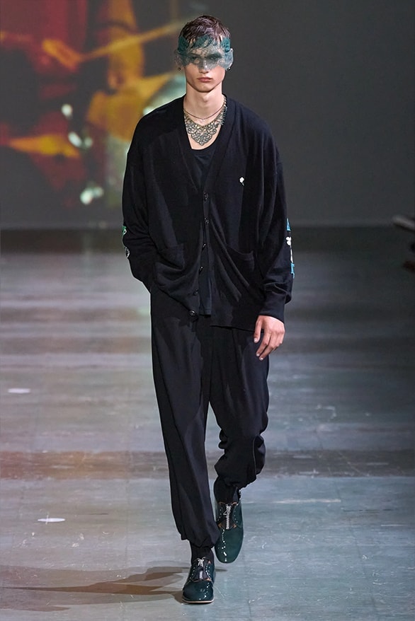 UNDERCOVER 2025 春夏系列大秀登場