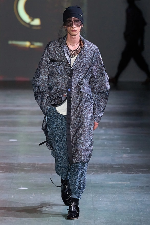UNDERCOVER 2025 春夏系列大秀登場