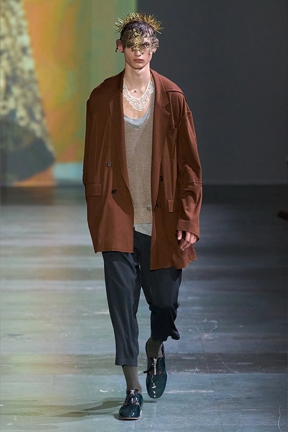 UNDERCOVER 2025 春夏系列大秀登場