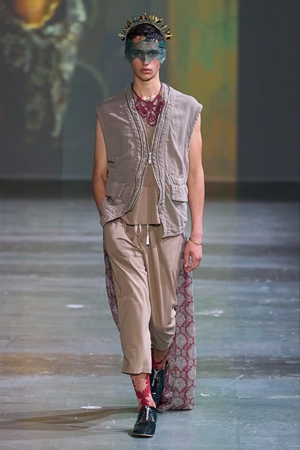 UNDERCOVER 2025 春夏系列大秀登場