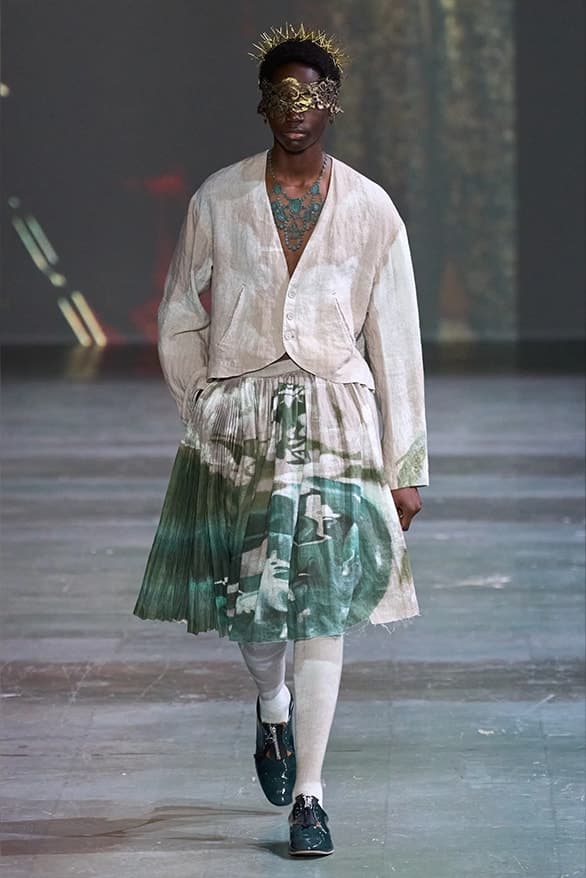 UNDERCOVER 2025 春夏系列大秀登場