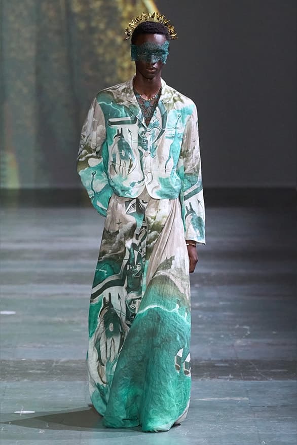 UNDERCOVER 2025 春夏系列大秀登場