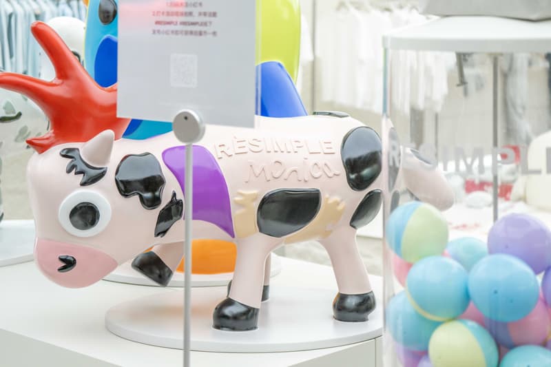 走进 RÈSIMPLE 杭州嘉里中心店 2 周年庆「三笑」活动