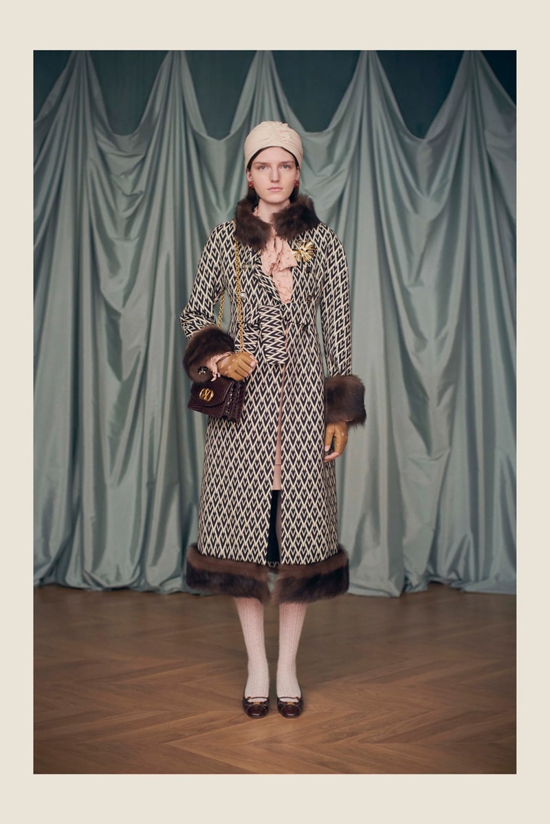 華麗轉身！Alessandro Michele 執掌 Valentino 2025 最新度假系列登場