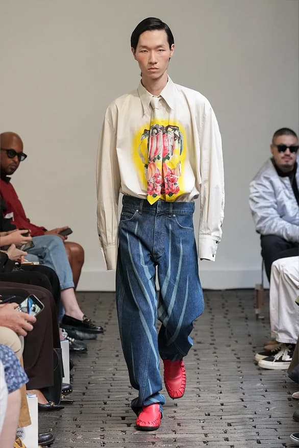 Bianca Saunders 發佈 2025 春夏系列大秀