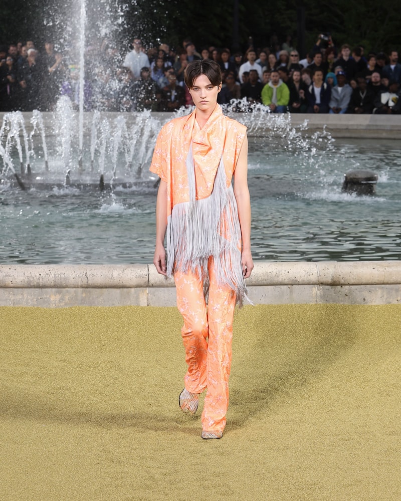 KENZO 发布 2025 春夏系列