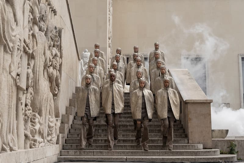 Rick Owens 2025 春夏系列大秀「Hollywood」登場