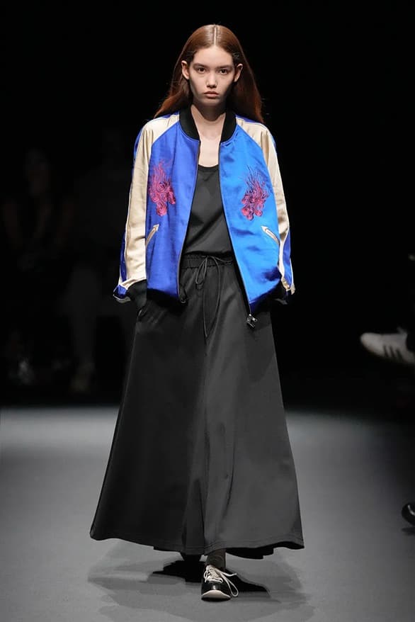 Y-3 2025 春夏系列大秀登場